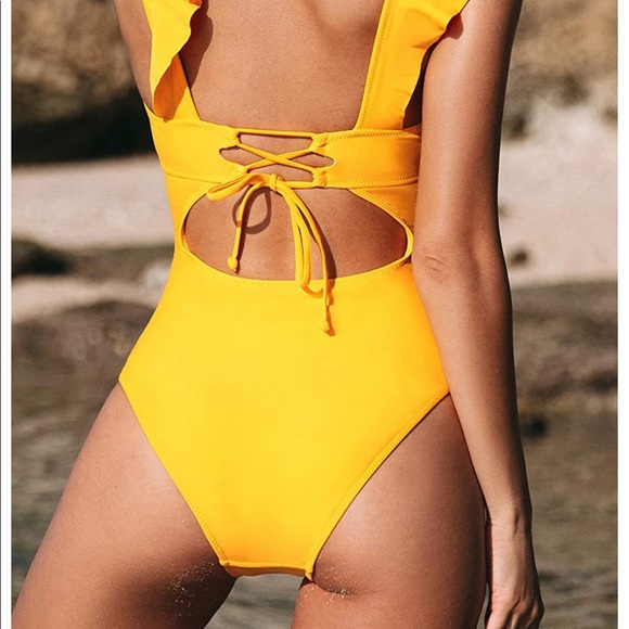 NWT Cupshe Ruffle Ruffled One Piece Swimsuit Bathing Swim Suit Yellow - Picture 9 of 13